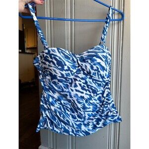 Chaps Tankini Swim Top Tankini Womens Size 8 Blue Ikat Underwire Twist Front